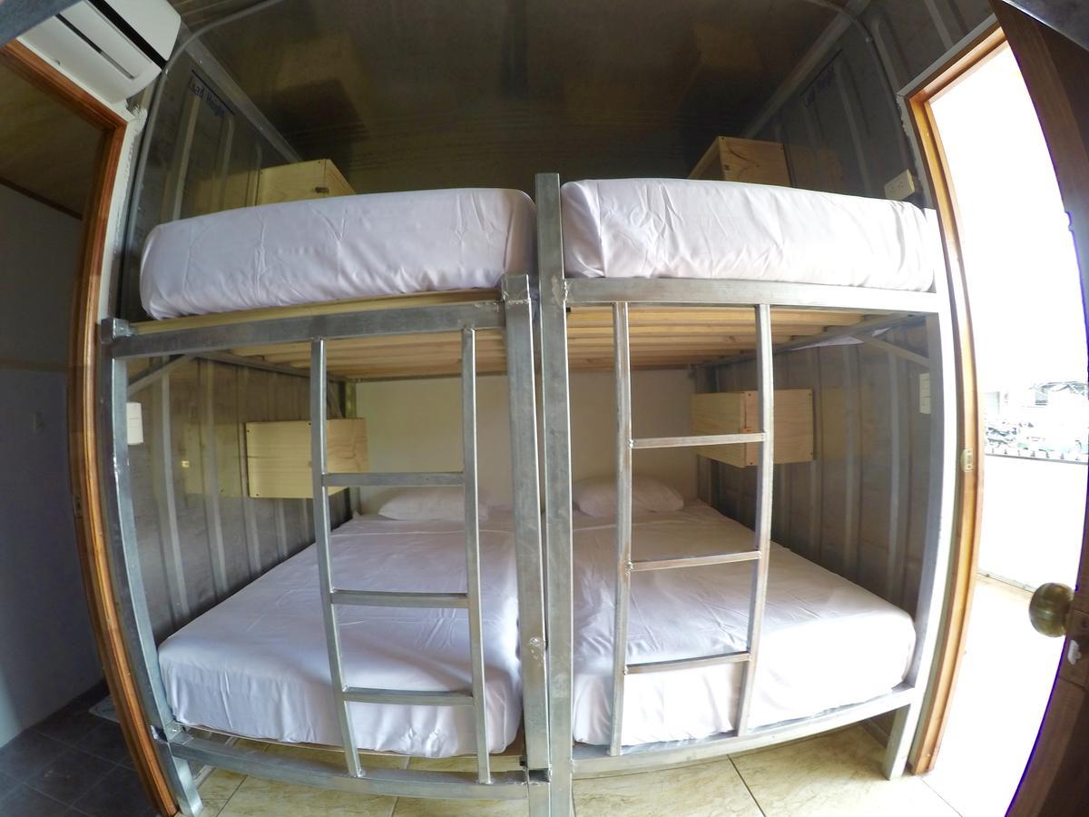 Arenal Container Hostel La Fortuna Extérieur photo