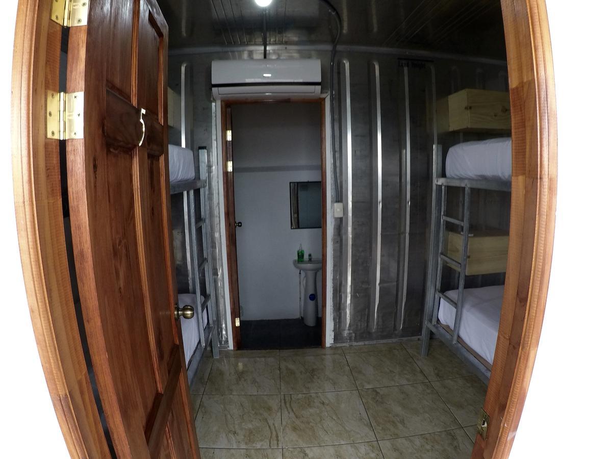 Arenal Container Hostel La Fortuna Extérieur photo