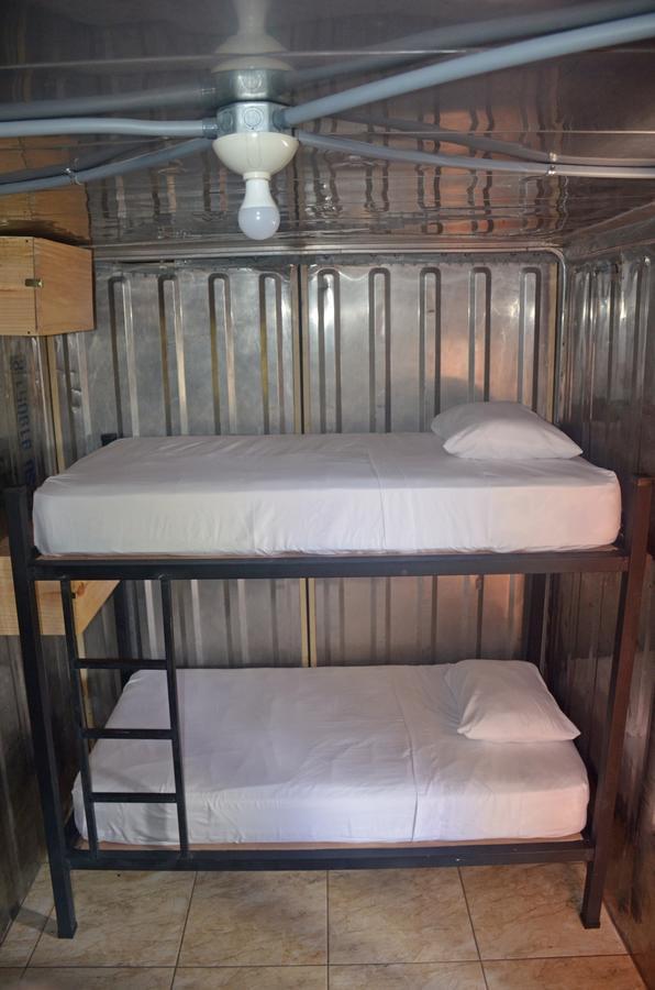 Arenal Container Hostel La Fortuna Extérieur photo